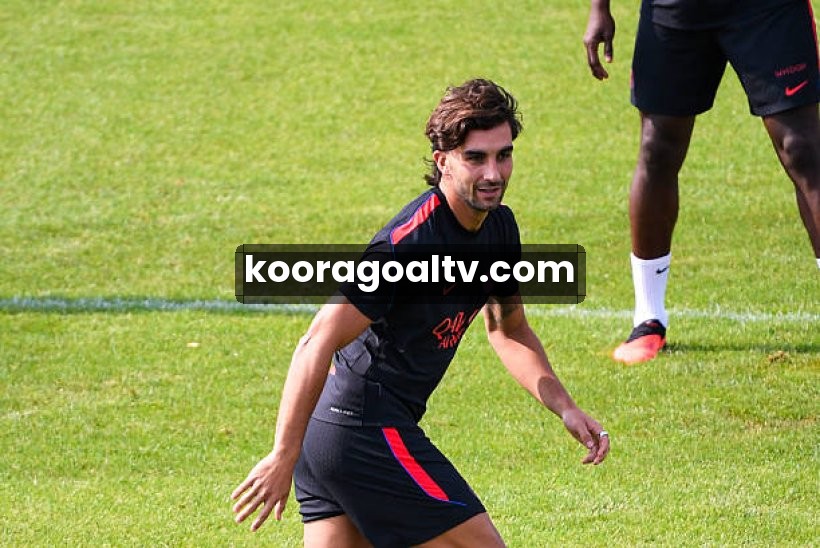 فيران توريس يقتحم تاريخ برشلونة برابع أغلى صفقة بيع بعد انتقاله لباريس سان جيرمان